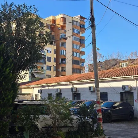 Stay-five Brand New 2 Modern In Center - Self Check-in