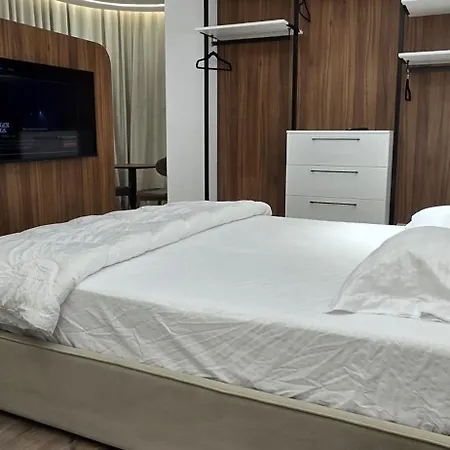 Daire Stay-five Brand New 2 Modern In Center - Self Check-in Tiran