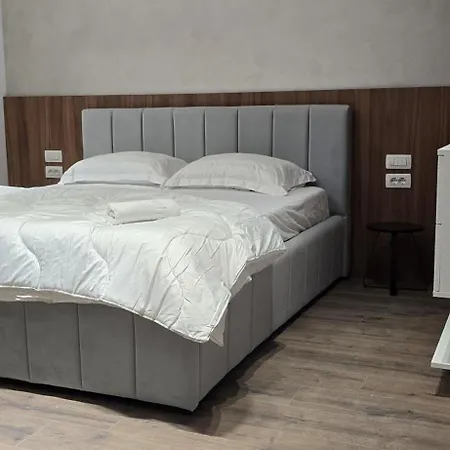 Apartamento Stay-five Brand New 2 Modern In Center - Self Check-in