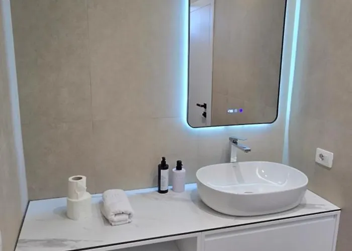 Stay-five Brand New 2 Modern In Center - Self Check-in Daire *