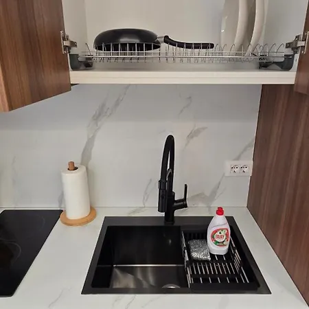 Apartment Stay-five Brand New 2 Modern In Center - Self Check-in