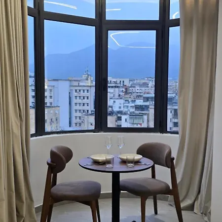 Stay-five Brand New 2 Modern In Center - Self Check-in * Tirana