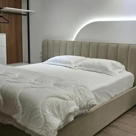 Stay-five Brand New 2 Modern In Center - Self Check-in Lägenhet *