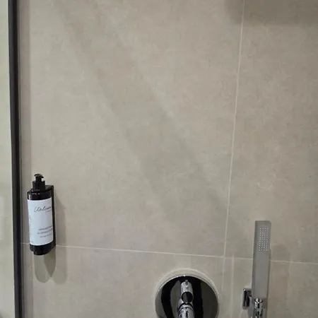 Appartamento Stay-five Brand New 2 Modern In Center - Self Check-in Tirana