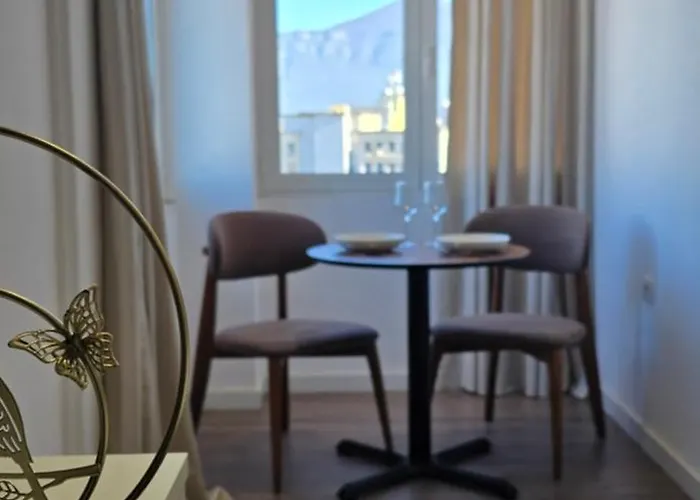 Apartment Stay-five Brand New 2 Modern In Center - Self Check-in *